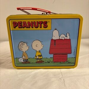 Thermos Peanuts Lunch Box with Red and Yellow Accents
